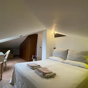 Affittacamere Casa Via Vigo